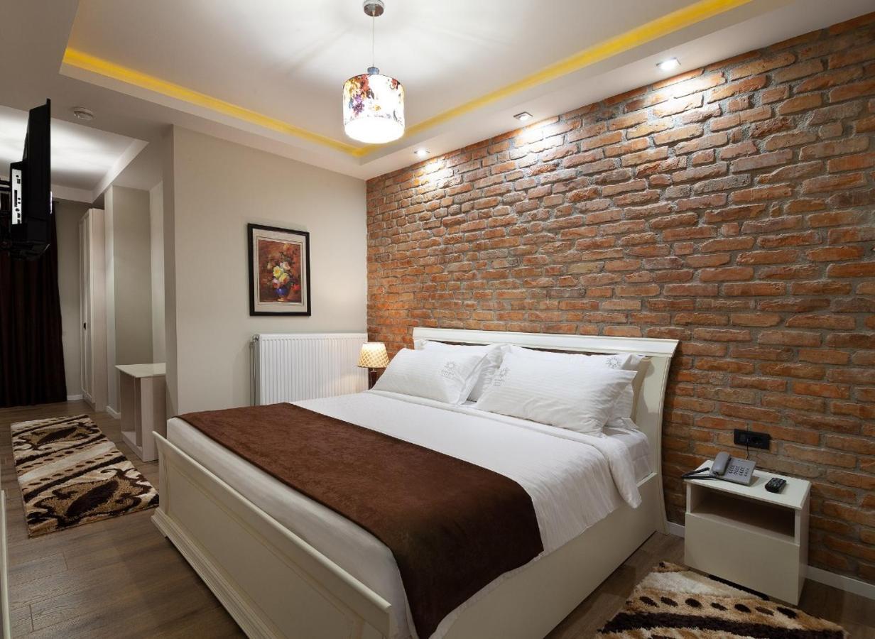 קורצ'ה Casta Diva Hotel מראה חיצוני תמונה