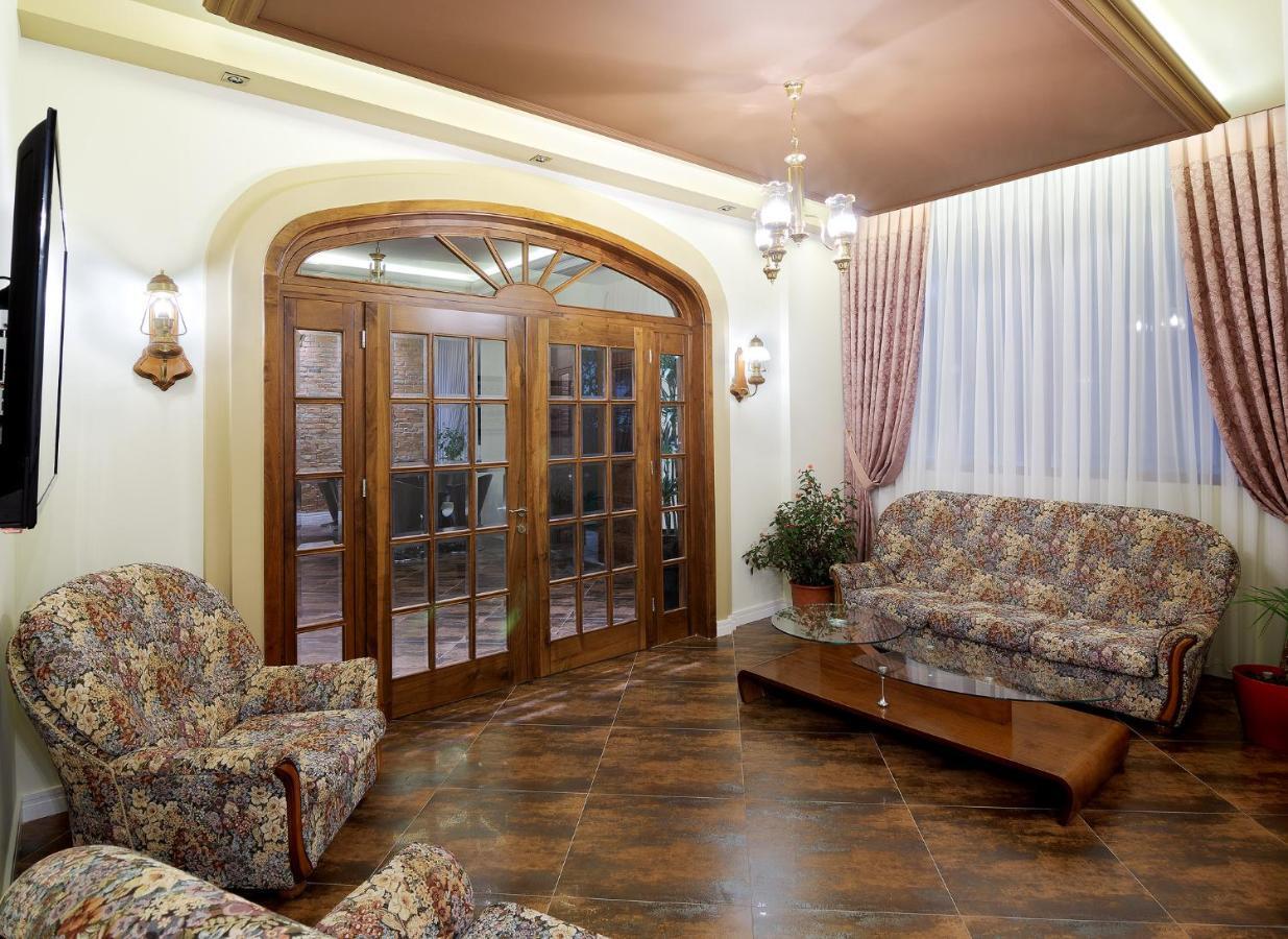 קורצ'ה Casta Diva Hotel מראה חיצוני תמונה