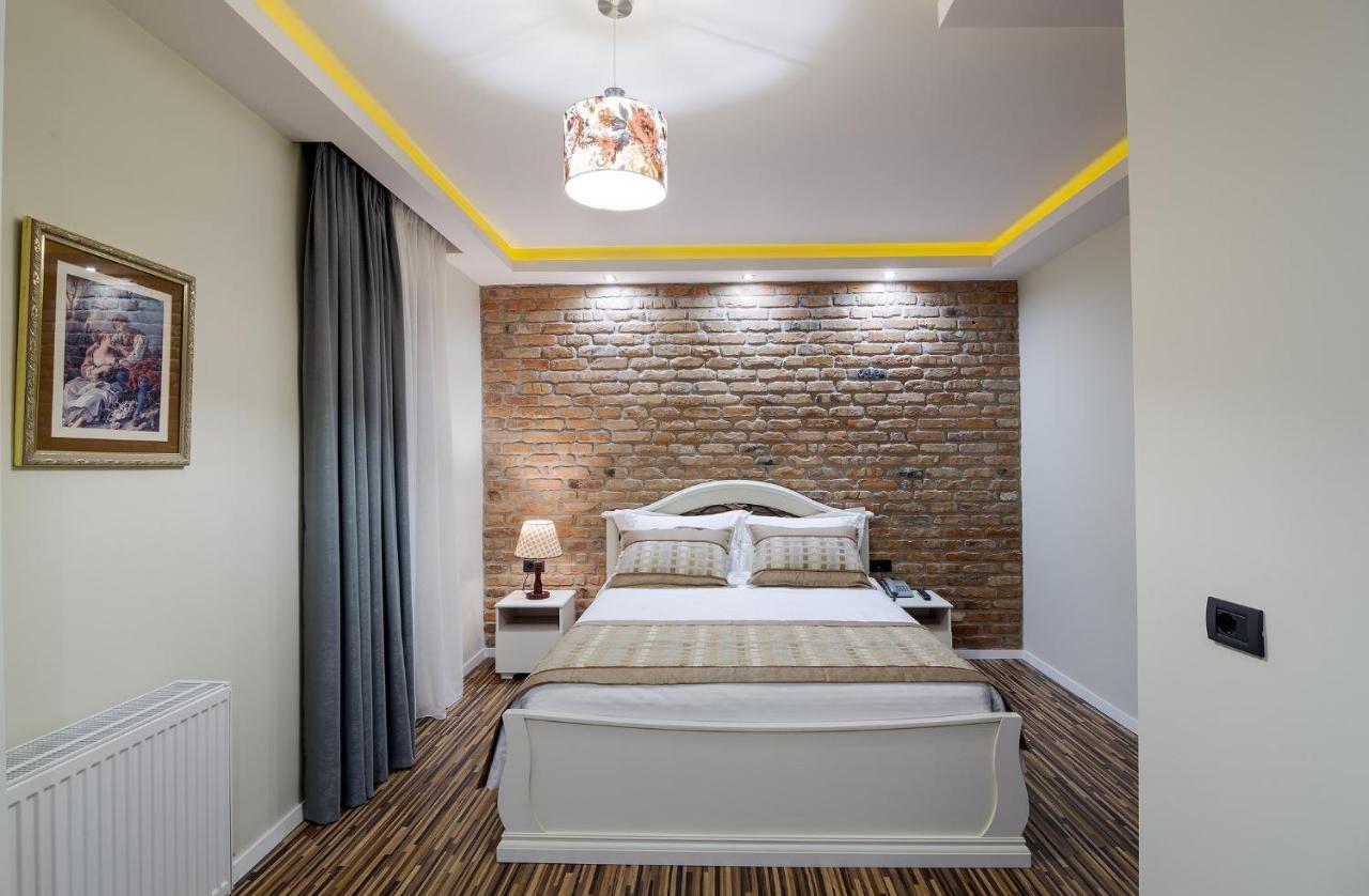 קורצ'ה Casta Diva Hotel מראה חיצוני תמונה