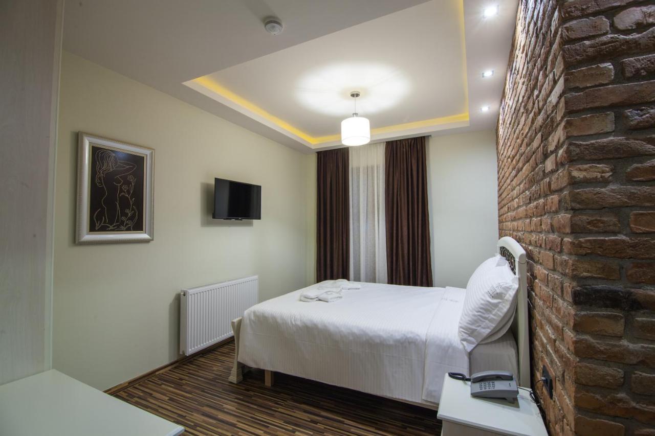 קורצ'ה Casta Diva Hotel מראה חיצוני תמונה